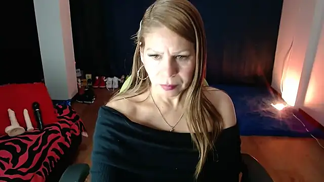 shirly vannicelli online show from October 2025 03:37:02 AM