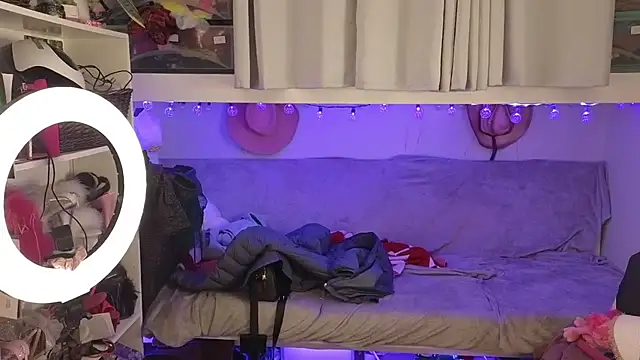 cunty tranny lydia online show from April 2026 08:17:02 AM