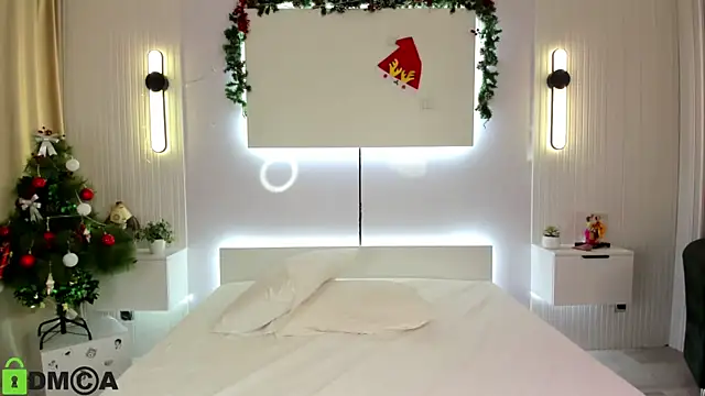 Snapshot of Lola_Peach chatting on January 2025 06:27:01 AM Lola Peach online show from January 2025 06:27:01 AM