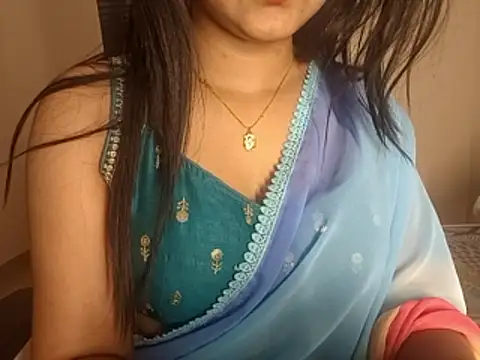 Snapshot of GoldnessAishu chatting on January 2026 08:03:01 PM GoldnessAishu online show from January 2026 08:03:01 PM