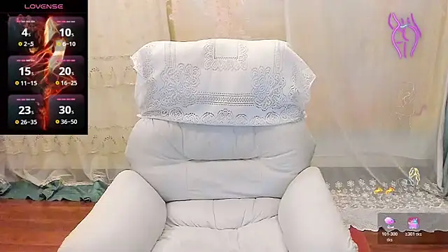Pennyee online show from May 2026 12:34:02 PM