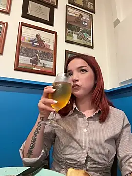 Snapshot of gloria01_daddy chatting on February 2026 09:07:01 PM gloria01 daddy online show from February 2026 09:07:01 PM