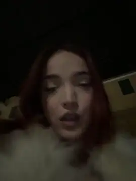 Snapshot of gloria01_daddy chatting on February 2026 09:22:01 PM gloria01 daddy online show from February 2026 09:22:01 PM