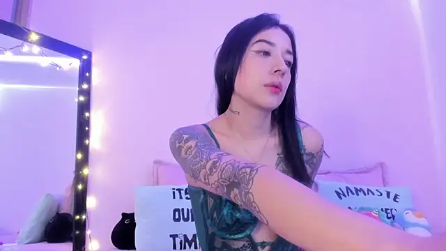 ValeriaCox online show from January 2025 12:37:02 PM