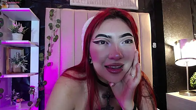 Mia Rinn online show from February 2025 07:52:01 PM