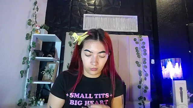 Mia Rinn online show from March 2025 01:18:02 PM