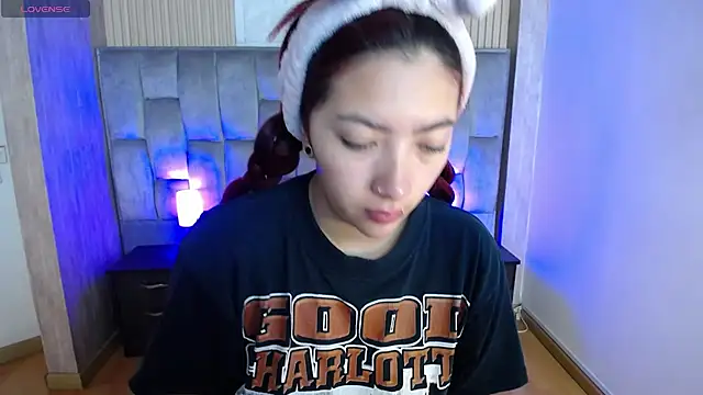 Mia Rinn online show from September 2025 01:14:02 PM