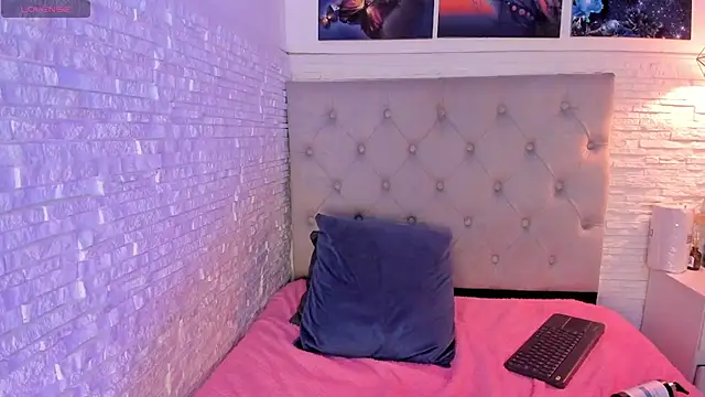 Snapshot of graceymilf666 chatting on February 2025 02:31:02 PM graceymilf666 online show from February 2025 02:31:02 PM