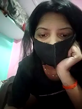 Hotty-Divya online show from April 2026 02:59:01 AM
