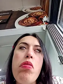 Lesly 10- online show from March 2025 12:26:01 PM