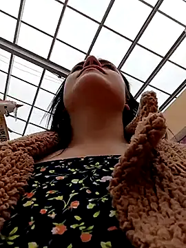 Lesly 10- online show from March 2025 03:07:01 PM