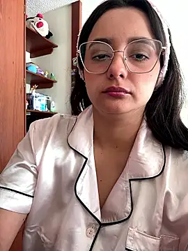 Snapshot of kae_styles chatting on January 2026 03:03:01 PM kae styles online show from January 2026 03:03:01 PM