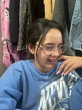 Snapshot of kae_styles chatting on January 2026 03:55:01 AM kae styles online show from January 2026 03:55:01 AM