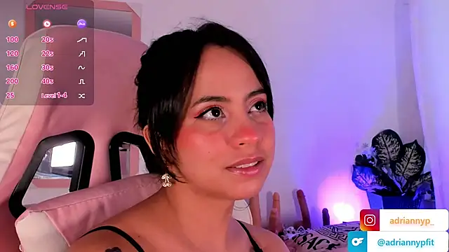 adriannyp 1 online show from November 2025 07:45:01 PM