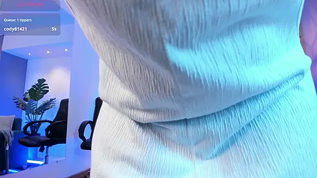 Lyssa Muller online show from February 2025 07:29:01 PM