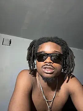 SluttyLyfe4L online show from May 2026 11:06:02 AM