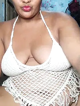 Sweetchuby1995 online show from May 2026 03:41:02 PM
