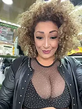 Katti Barrera online show from June 2026 06:30:01 PM