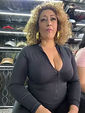 Katti Barrera online show from July 2026 07:40:02 PM