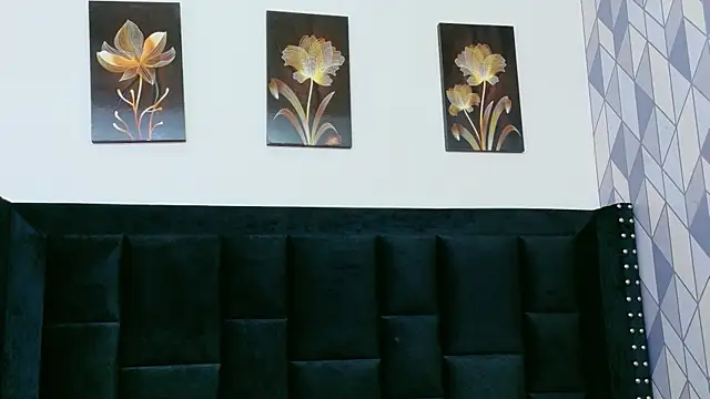 Snapshot of petitelittleebony chatting on October 2025 02:57:02 AM petitelittleebony online show from October 2025 02:57:02 AM