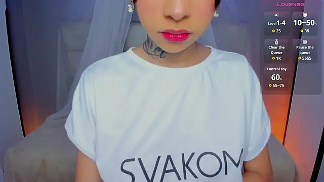 Snapshot of cat_kitty18_ chatting on February 2026 12:24:01 PM cat kitty18 online show from February 2026 12:24:01 PM