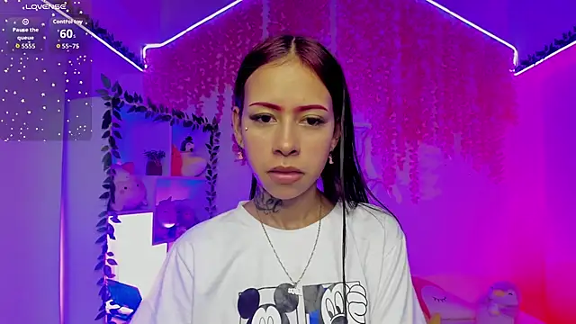 cat kitty18  online show from July 2026 06:10:01 PM
