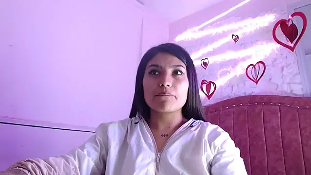 Snapshot of SarahStones chatting on March 2025 08:49:01 PM SarahStones online show from March 2025 08:49:01 PM