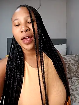 DrippinCaramelCutie online show from May 2026 09:45:01 PM
