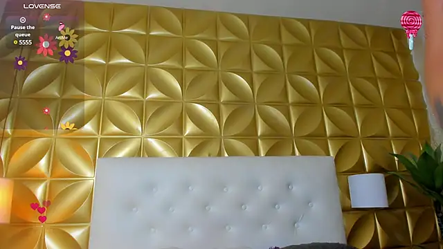 Sara-Smith- online show from February 2025 12:11:02 PM