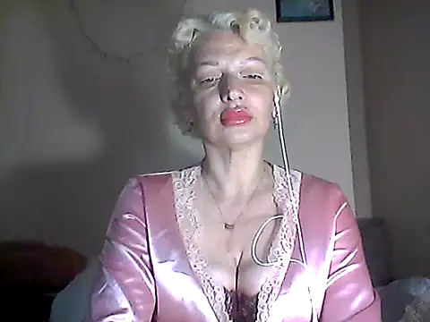 MaryJane441 online show from April 2026 08:00:02 PM