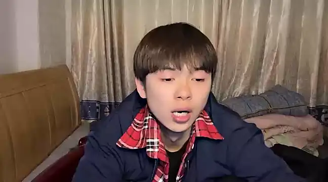 Snapshot of xiaottt1918 chatting on January 2025 01:27:01 PM xiaottt1918 online show from January 2025 01:27:01 PM