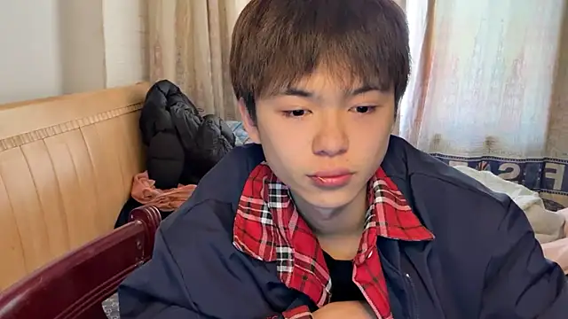 Snapshot of xiaottt1918 chatting on January 2025 06:47:01 AM xiaottt1918 online show from January 2025 06:47:01 AM