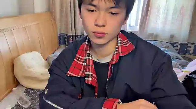 Snapshot of xiaottt1918 chatting on January 2025 08:19:02 AM xiaottt1918 online show from January 2025 08:19:02 AM