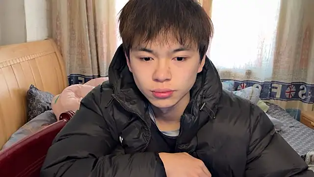 Snapshot of xiaottt1918 chatting on January 2025 06:10:01 AM xiaottt1918 online show from January 2025 06:10:01 AM