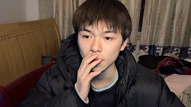 Snapshot of xiaottt1918 chatting on January 2025 02:41:01 PM xiaottt1918 online show from January 2025 02:41:01 PM