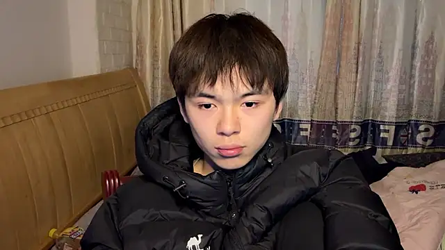 Snapshot of xiaottt1918 chatting on January 2025 09:47:01 AM xiaottt1918 online show from January 2025 09:47:01 AM