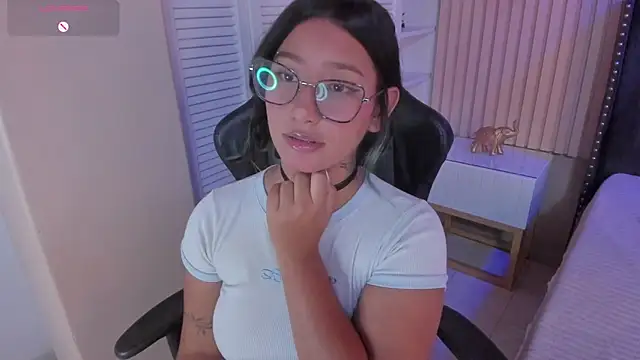 Yazmin rouse online show from March 2025 05:39:02 PM