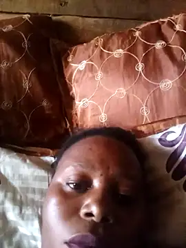 Snapshot of Feliciaxxxxx chatting on April 2026 10:35:02 AM Feliciaxxxxx online show from April 2026 10:35:02 AM