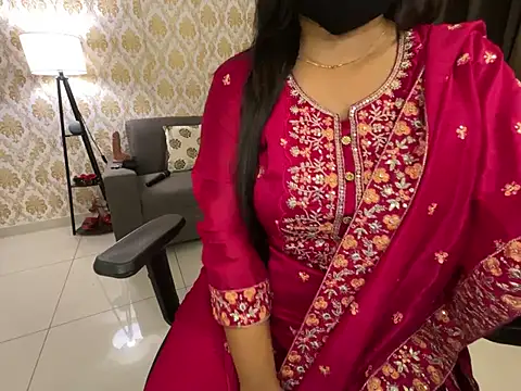 SamairAhh online show from January 2025 05:45:02 PM