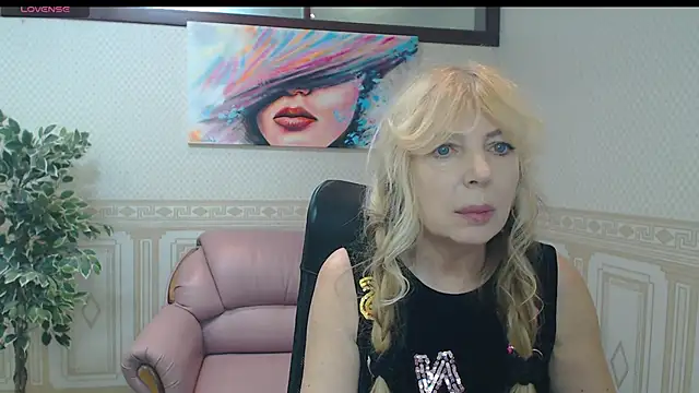 Anna Diax online show from March 2025 01:08:01 PM