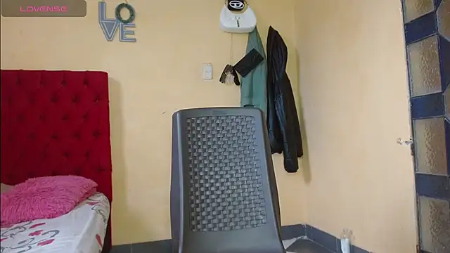 cristinamontiel online show from January 2025 02:19:01 PM