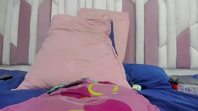 Snapshot of fer_dz chatting on February 2025 03:18:02 PM fer dz online show from February 2025 03:18:02 PM