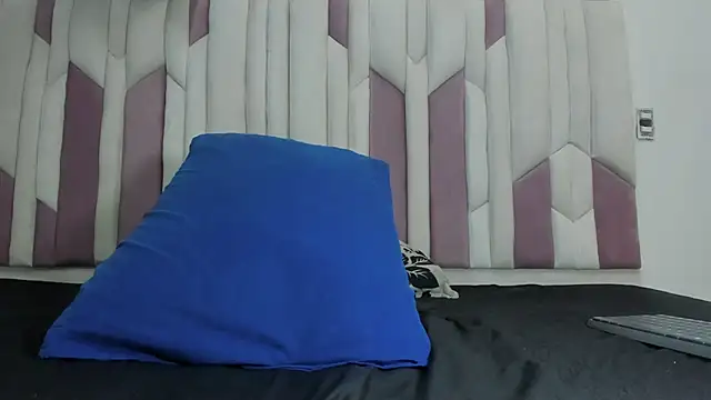 Snapshot of fer_dz chatting on February 2025 12:00:02 PM fer dz online show from February 2025 12:00:02 PM