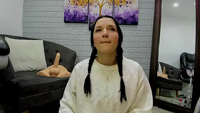 Snapshot of _EmilyJireh_ chatting on January 2026 05:40:01 PM EmilyJireh online show from January 2026 05:40:01 PM