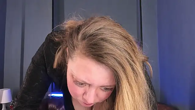 JesiaFoxi online show from January 2025 02:42:02 PM