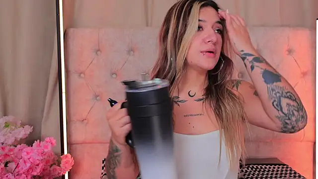 ashleyvalirya online show from January 2025 09:53:02 AM