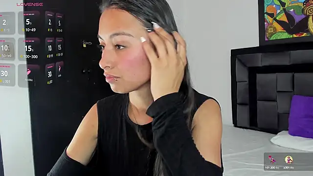 tatiana valencia online show from February 2025 06:27:02 PM