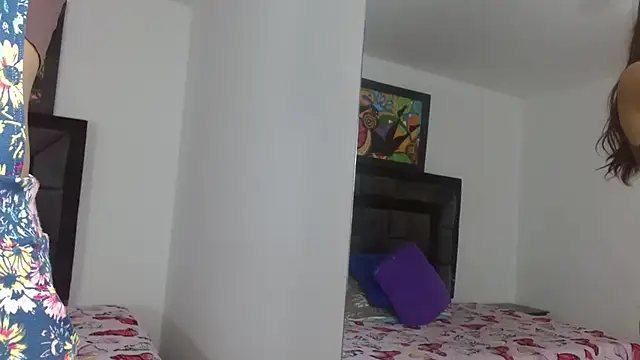 tatiana valencia online show from February 2025 06:43:01 PM