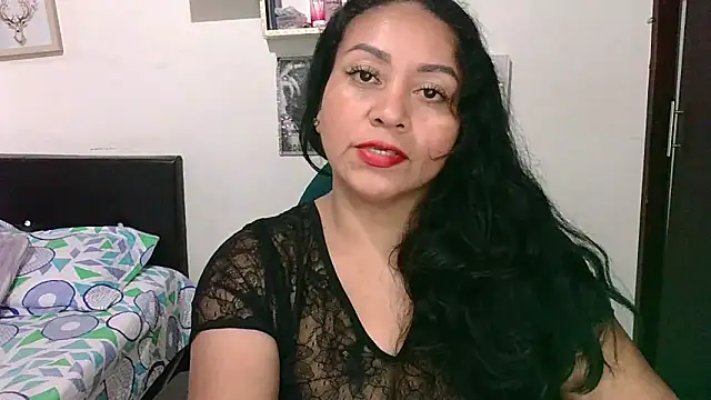 zaray bella online show from June 2026 08:45:01 PM