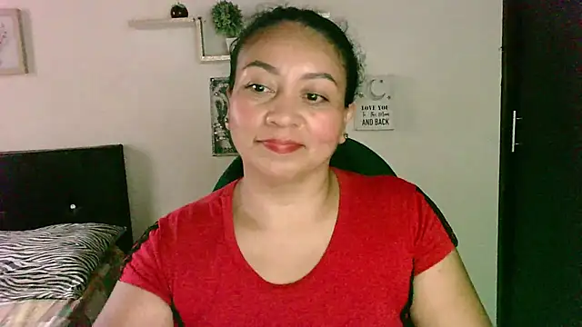 zaray bella online show from July 2026 09:47:02 PM